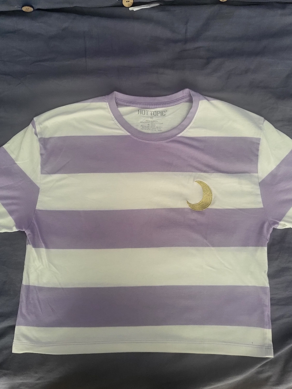 Hot Topic Woman's Lavender and White Striped Tee with Gold Moon Patch